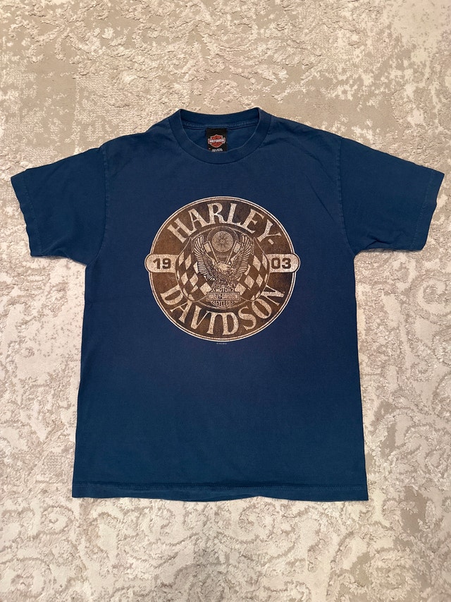 Vintage Harley-Davidson graphic t-shirt. Size M.