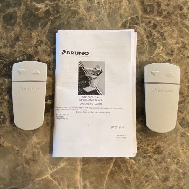 Bruno Elan SRE-3000 Stairlift - photo 4