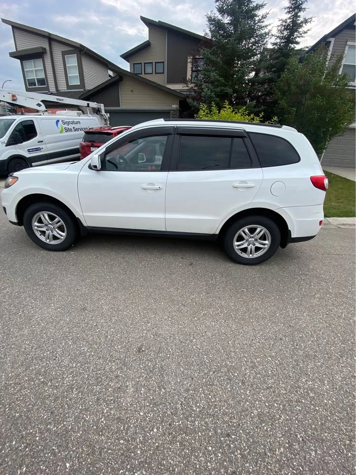 2010 Hyundai Santa Fe - photo 2