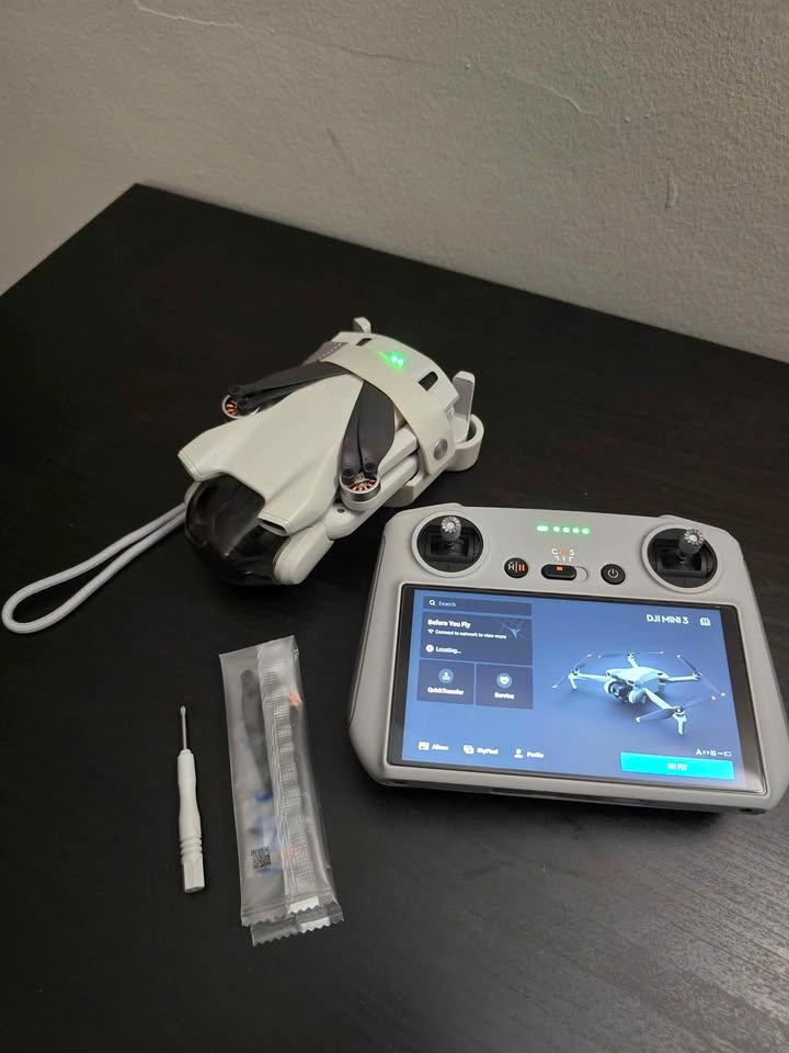 DJI Mini 3 Drone with RC Controller - photo 2