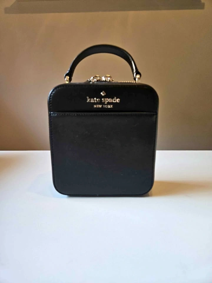 Brand New Kate Spade Daisy Vanity Crossbody Bag (Black)