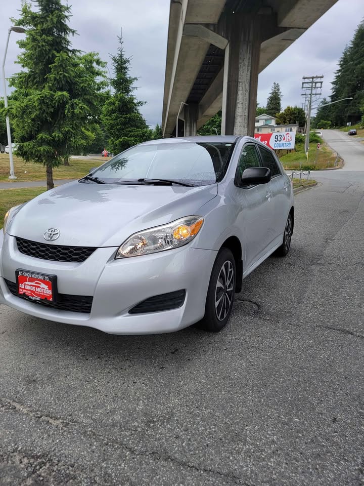 2013 Toyota Matrix - photo 2