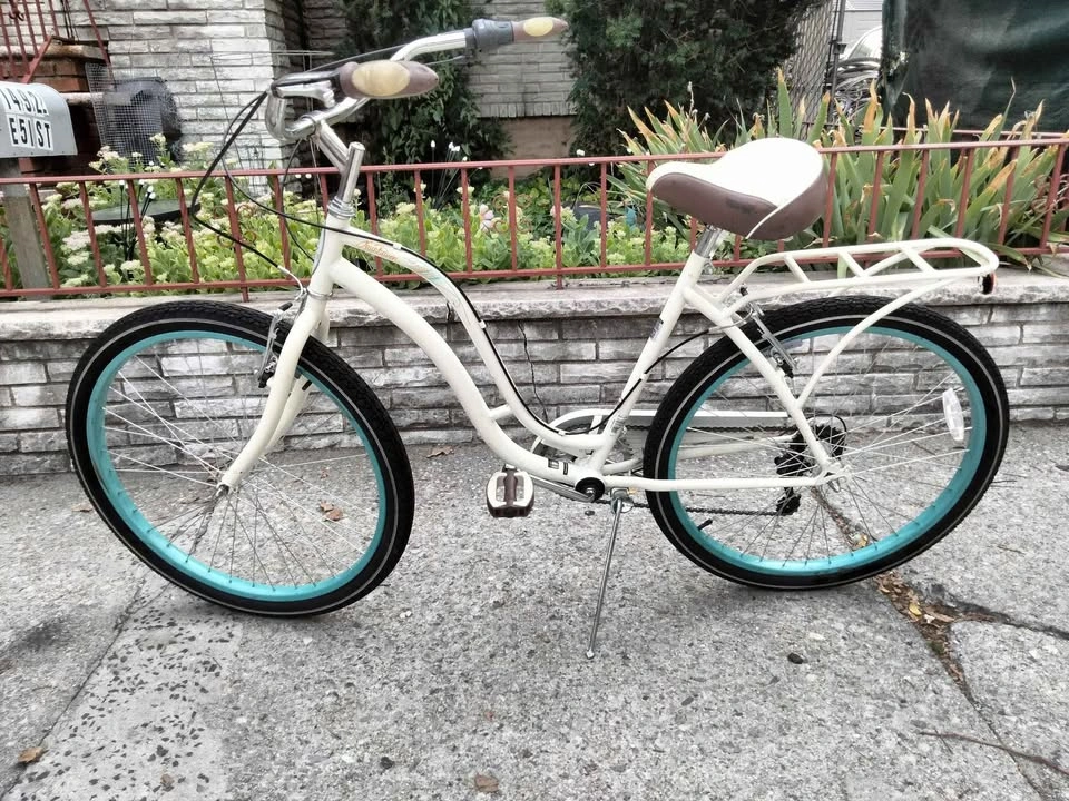 Schwinn Cruiser with Gears - photo 2