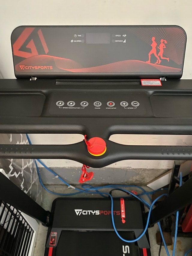 CITYSPORTS Treadmill - photo 4
