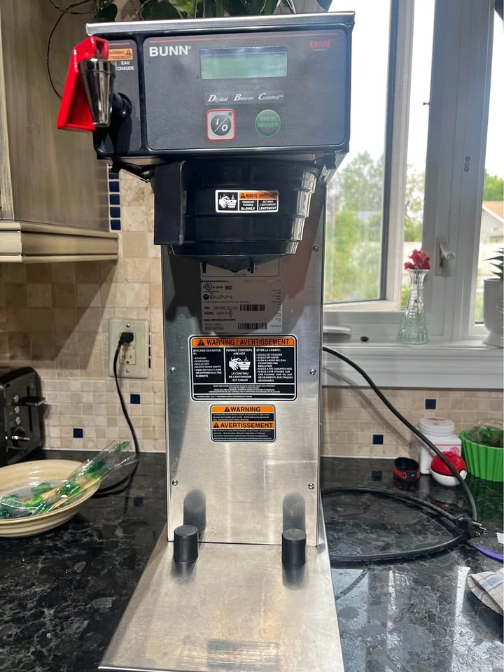 Bunn Axiom DV-APS Airpot Coffee Brewer