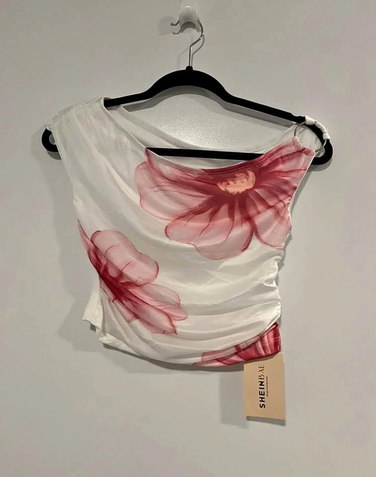 Brand new - Unworn - Summer shirt