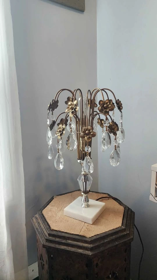 Vintage Waterfall Real Crystal Table Lamp - photo 3