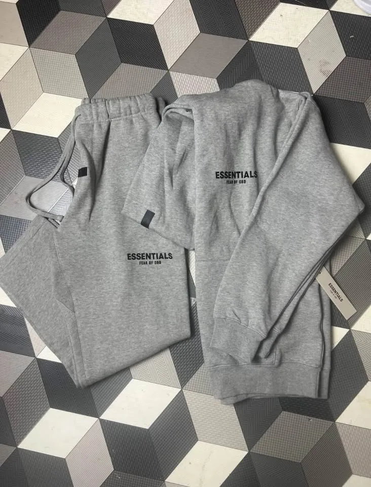 FOG Essentials Dark Oatmeal SS22 image indicator(4)