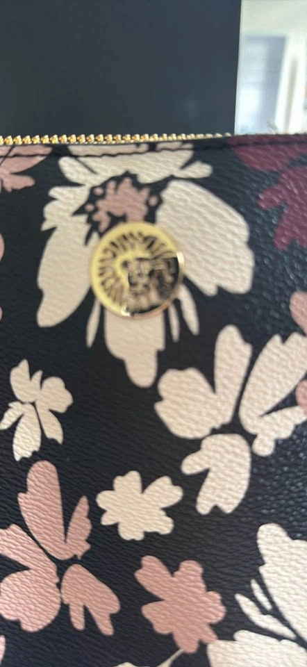 Anne Klein crossbody bag - photo 2