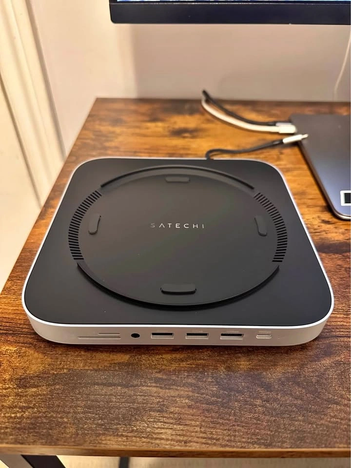 Satechi Mac Mini Stand/Hub