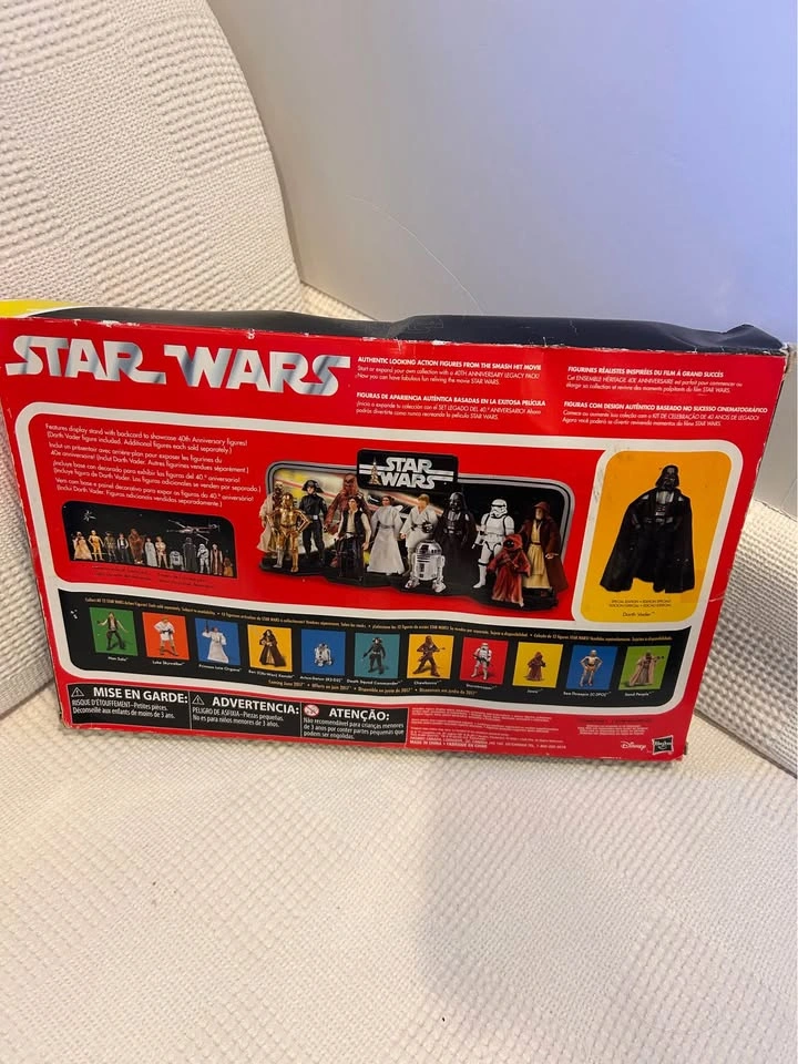 Star Wars Collector Bundle – Legacy Pack + LEGO Vader LED + Keyc - photo 2