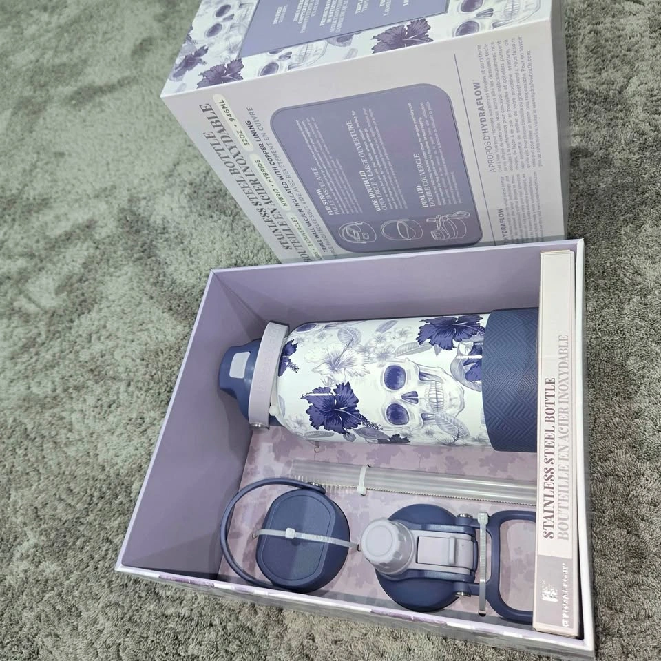 Hydraflow 32oz Water Bottle - Skull Floral Design (NEW in Box) - photo 4