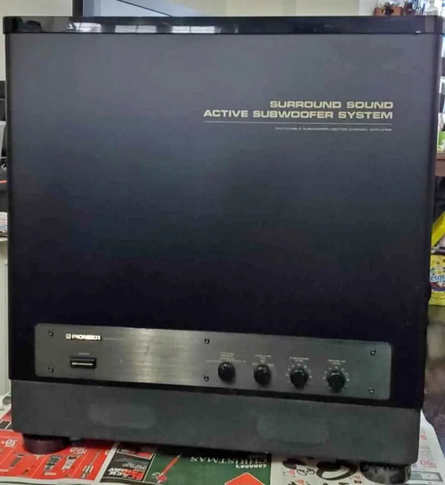 Vintage Pioneer Speakers System Model S-W1000 Subwoofer thumbnail