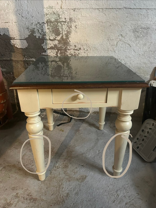 Vintage Painted Side Table - photo 2