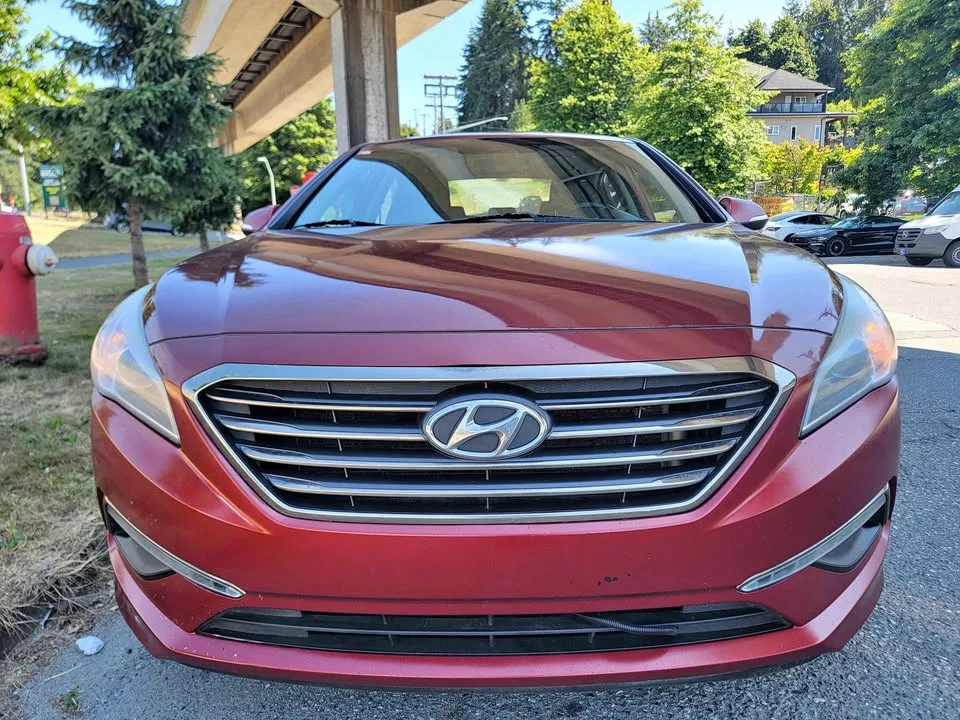 2016 Hyundai Sonata thumbnail