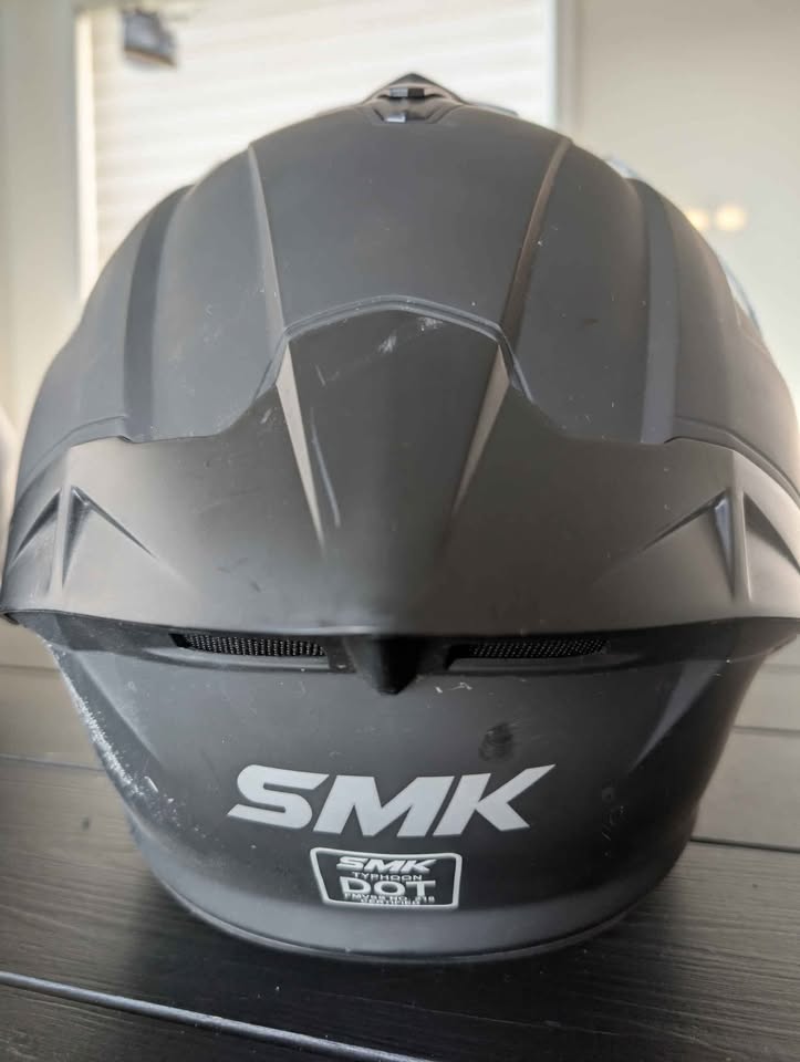 SMK Typhoon Motorcycle Helmet – Men’s Large - photo 5