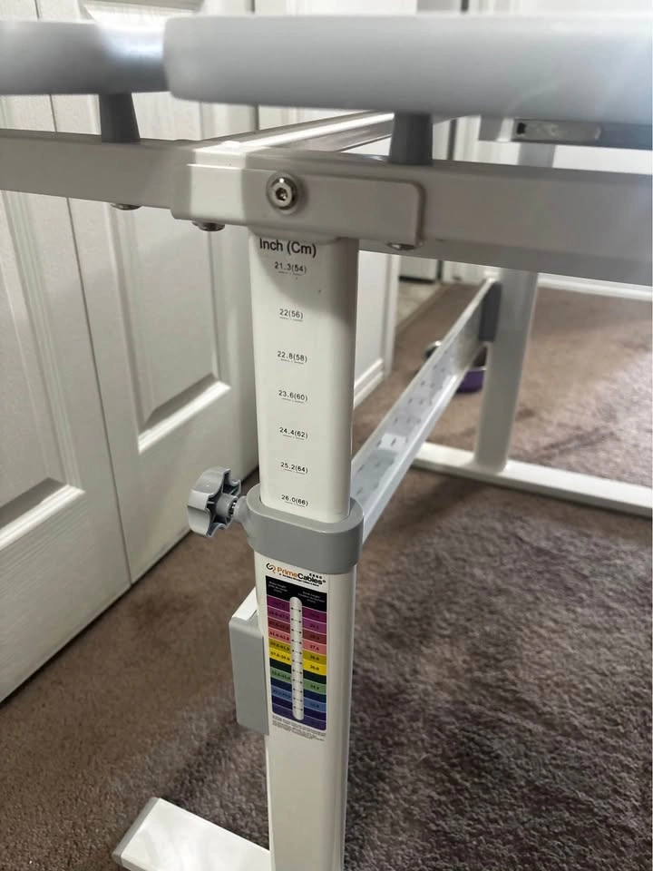 Adjustable kids desk - photo 5