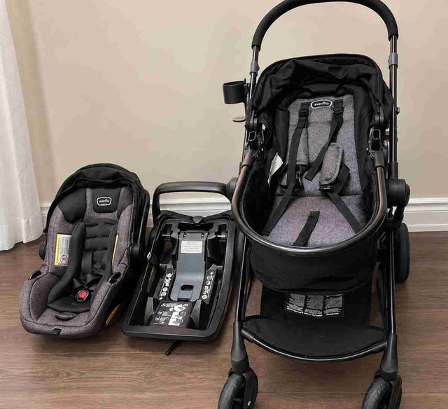 Evenflo Pivot Travel System