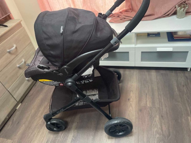 Evenflo Pivot Travel System - photo 3