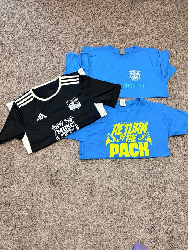 3pcs of kids tees L