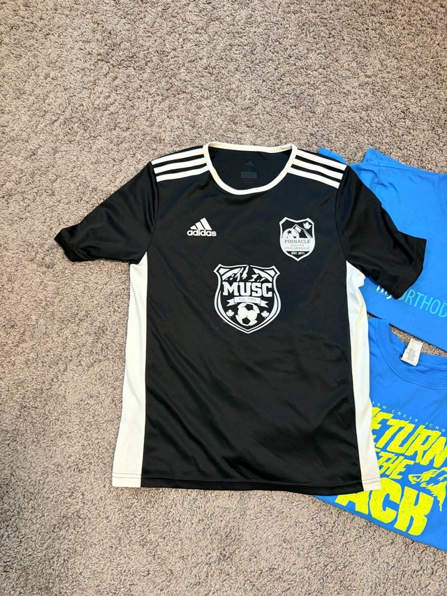 3pcs of kids tees L - photo 2