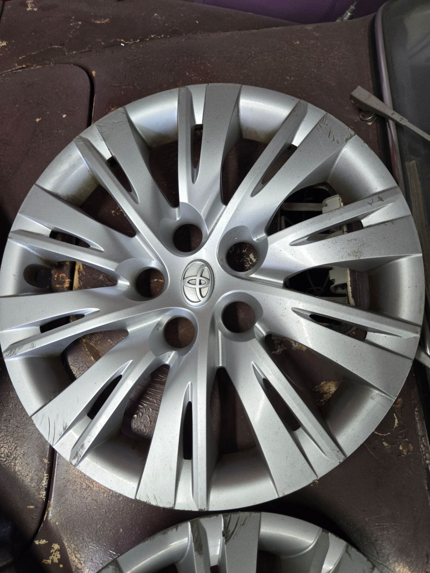 OEM Toyota Camry 16” Hubcaps / Wheel Covers – 2012-2014 - photo 4