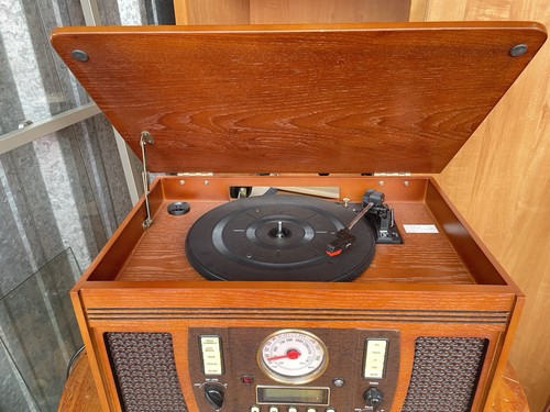 Innovative Technology ITR-9800 Brown Turntable AM/FM Stereo CD R - photo 2