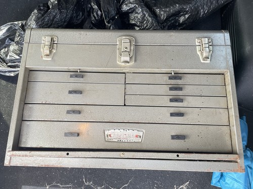 Craftsman 7-Drawer Gray Metal Tool Chest