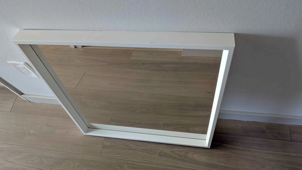 IKEA NISSEDAL Wall Mirror (White, 65x65 cm) – Great Condition