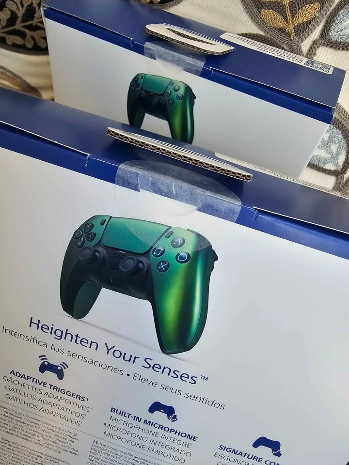 🎮 NEW PS5 DUALSENSE WIRELESS CONTROLLER — CHROMA TEAL 🟢 - photo 3