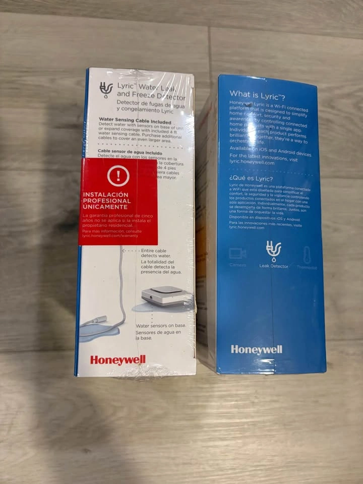 Honeywell Lyric Wi-Fi Water Leak and Freeze Detector - photo 3