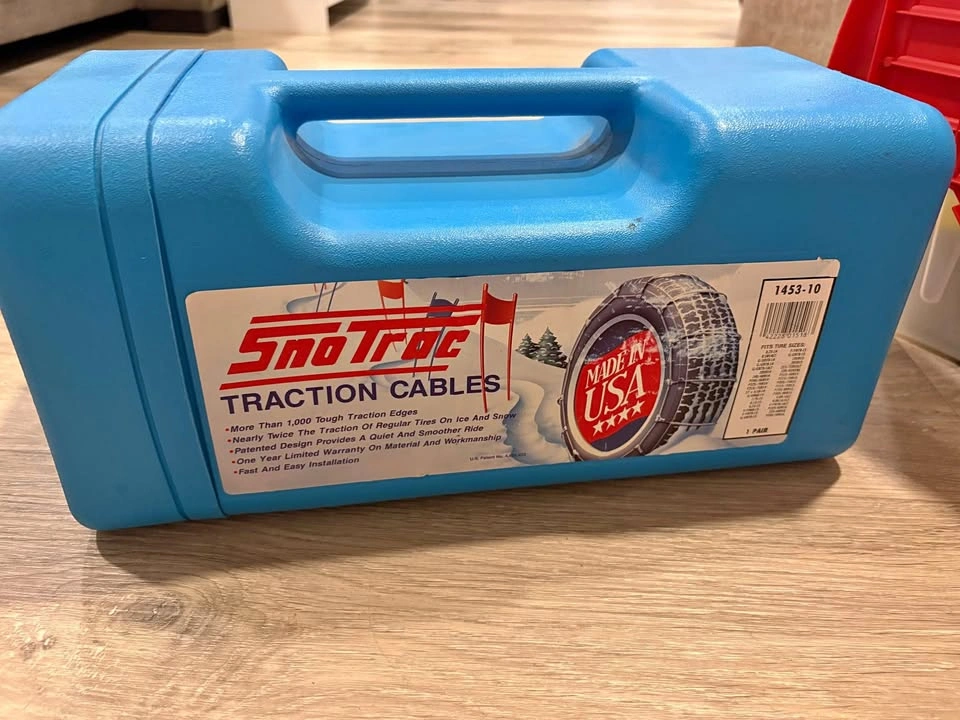 Traction cables for tires