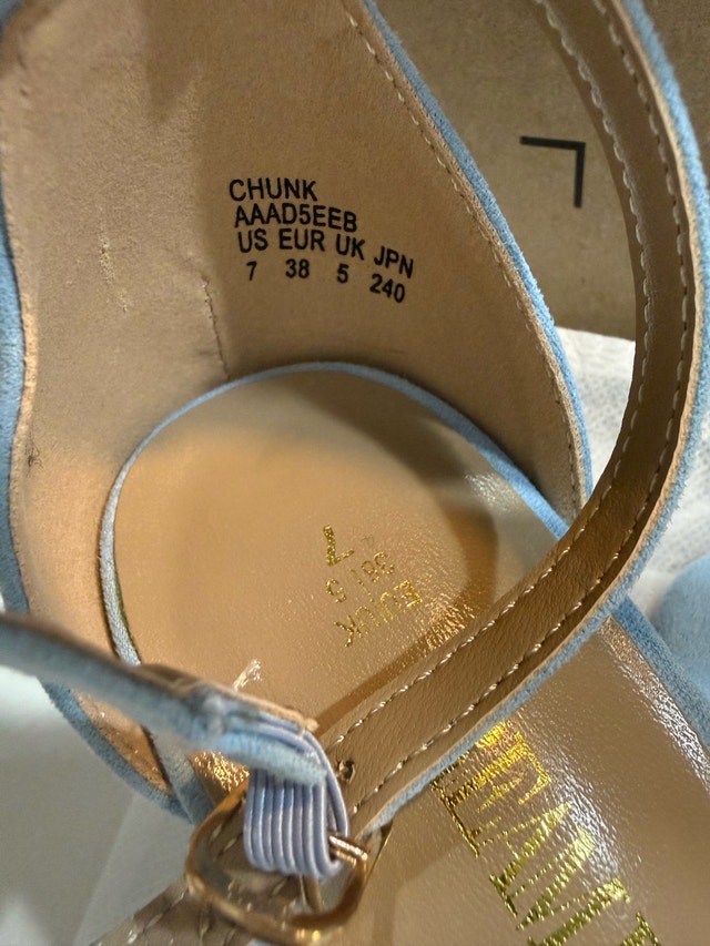DREAM PAIRS Women Low Block Heels Dressy Sandals - photo 4