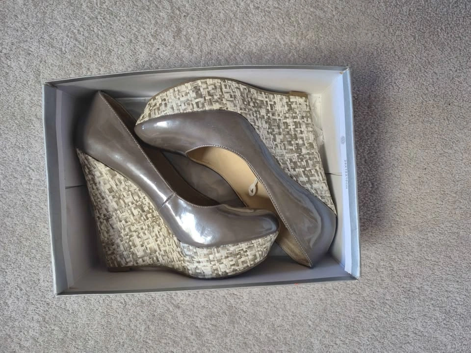 Heels for sale - photo 3