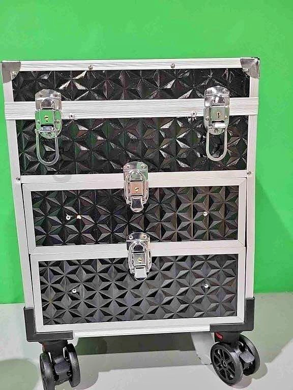 Rolling Makeup Train Case with Drawers