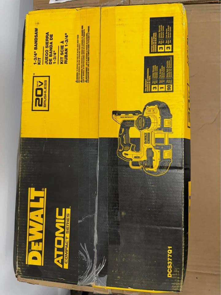 NEW DEWALT ATOMIC 20V MAX Brushless Bandsaw Kit – DCS377Q1 - photo 2