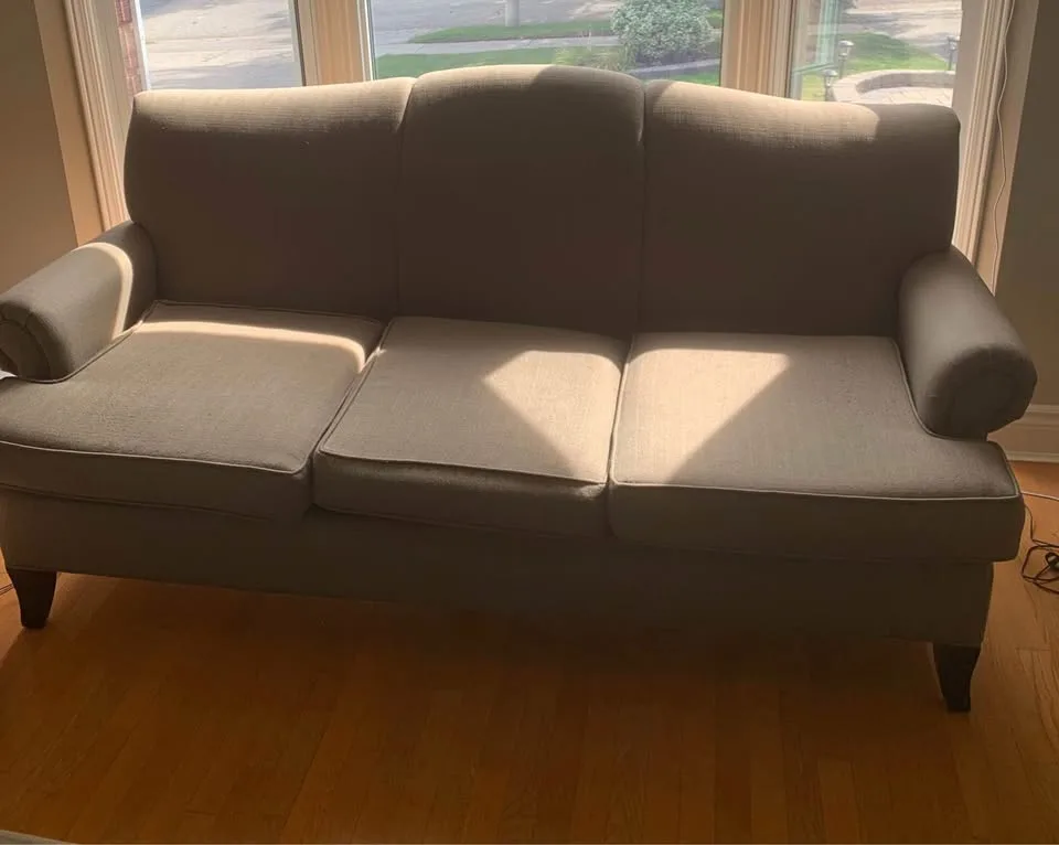 Couch - Dark Taupe image indicator(3)