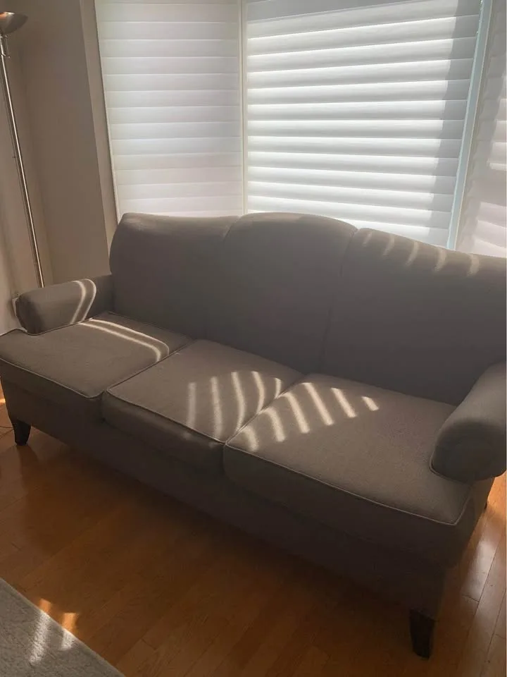 Couch - Dark Taupe image indicator(5)