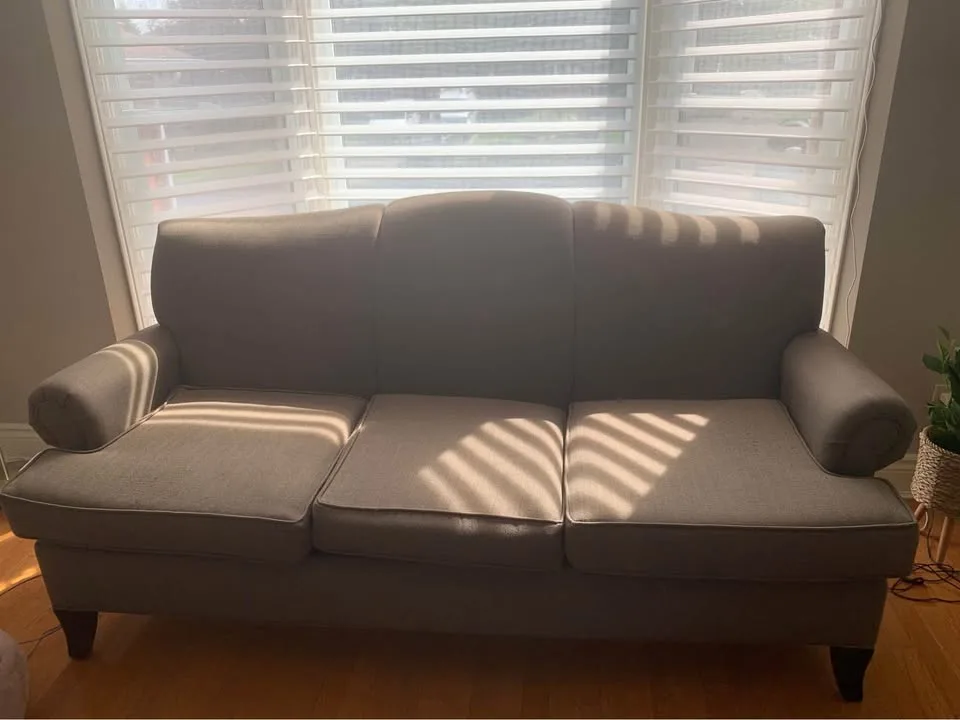 Couch - Dark Taupe image indicator(8)