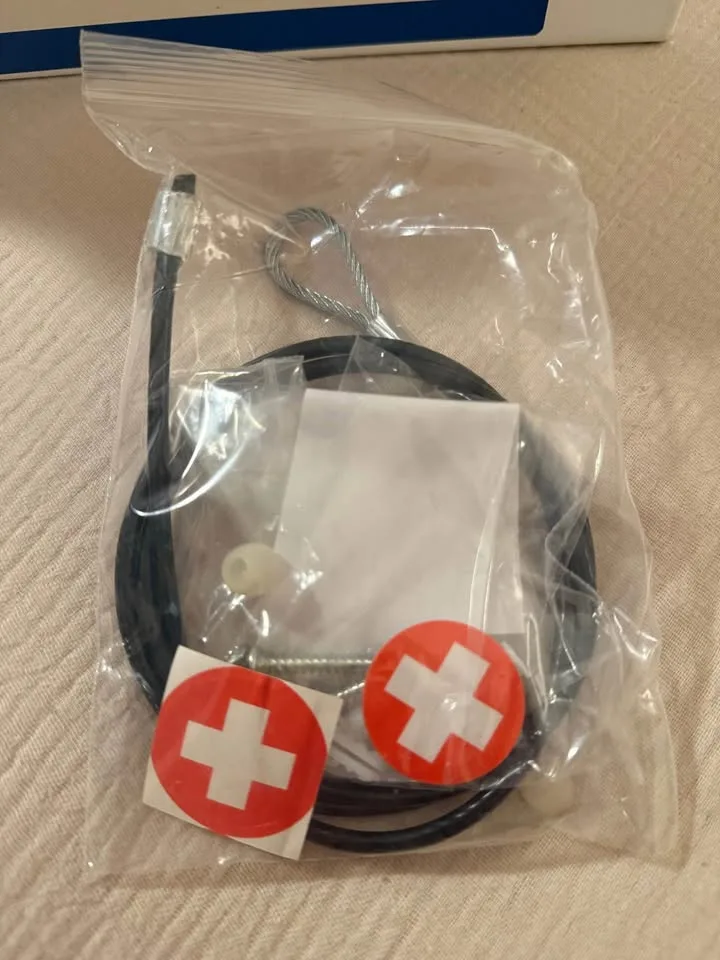 Helix Medicine Security Chest w/ Tether & Keys image indicator(6)