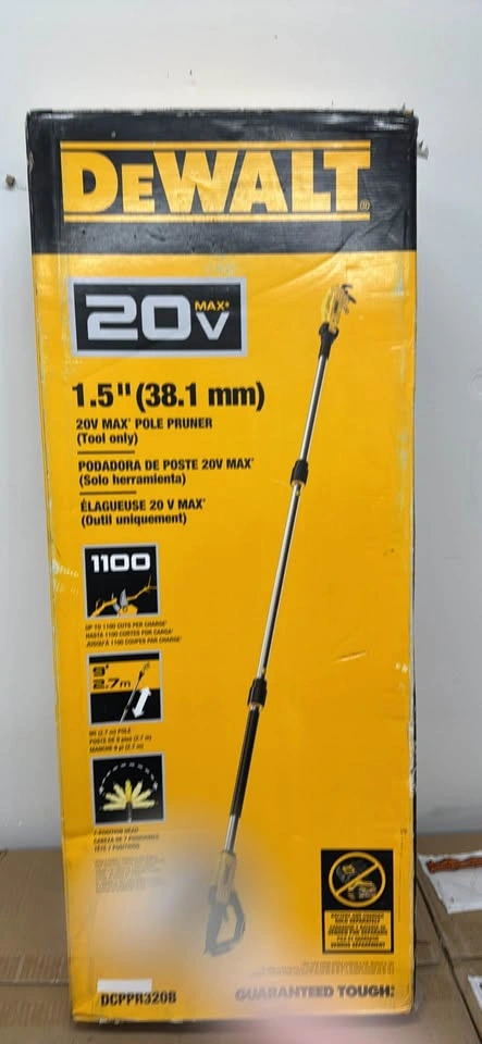 DEWALT 20V MAX Cordless Pole Pruner – NEW – DCPPR320B - photo 3