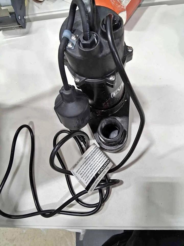 EverBilt 1/3 HP Aluminum Submersible Sump Pump Tether Switch