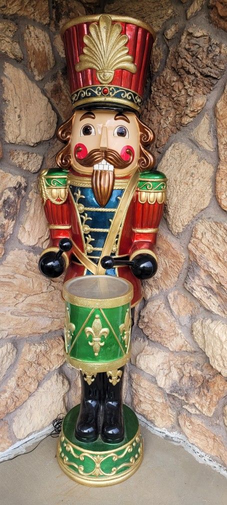 5 Foot Indoor / Outdoor Drummer Nutcracker With Lights And Music - photo 3