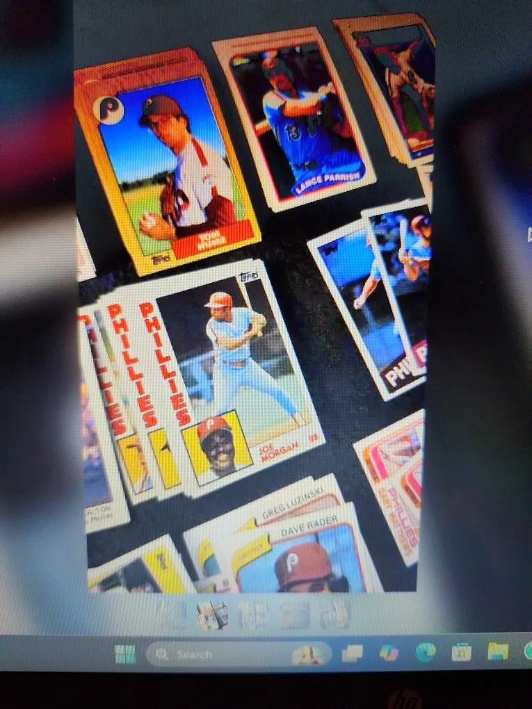 Phillies 117 Baseball Cards image indicator(2)