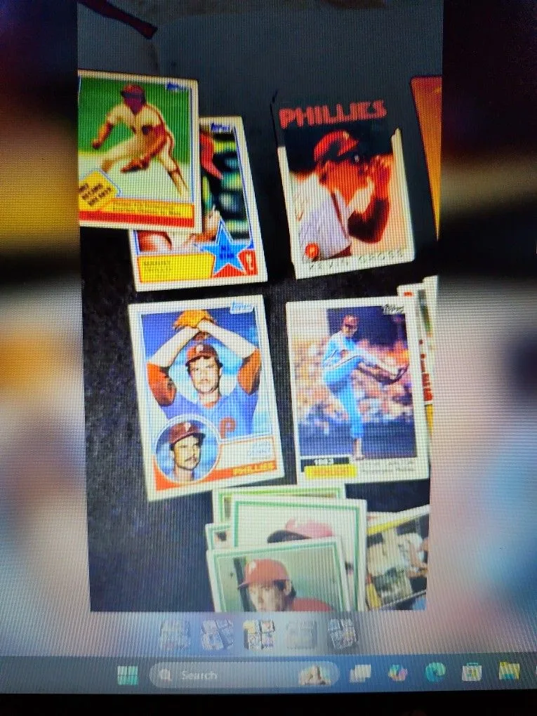 Phillies 117 Baseball Cards image indicator(3)