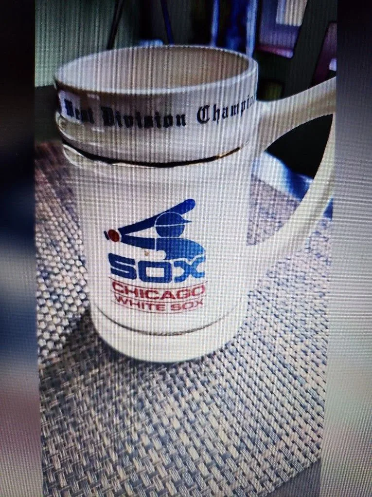 White Sox Mug image indicator(2)