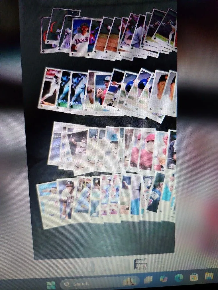 1989 Upperdeck 195 Baseball Cards image indicator(6)