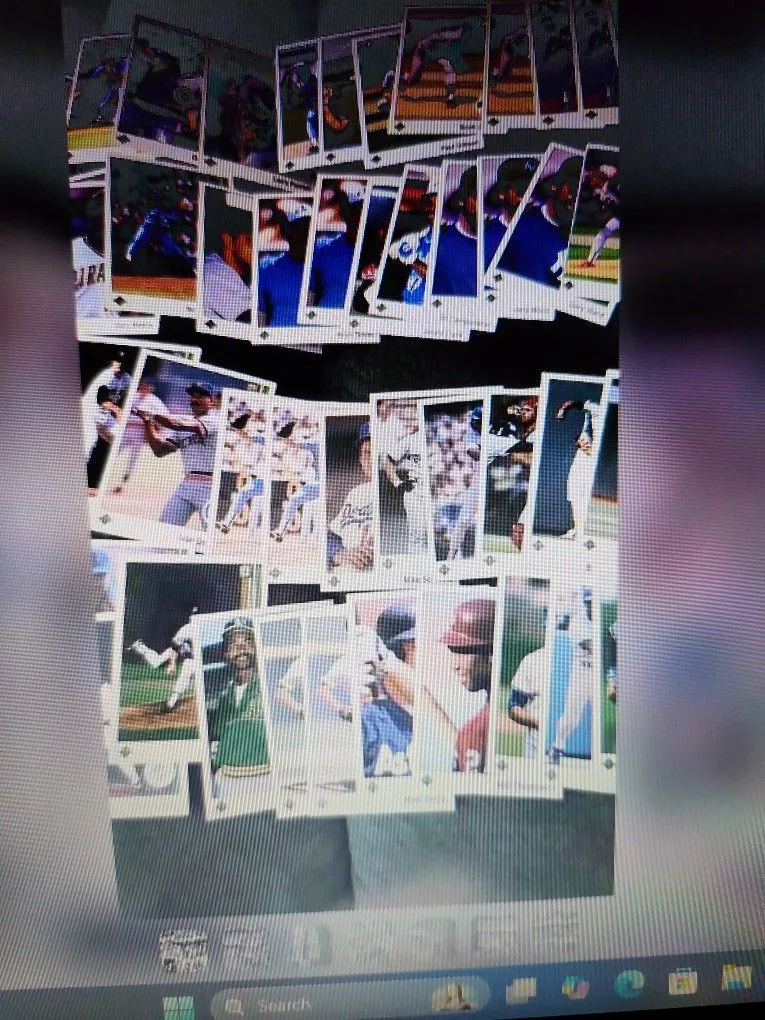 1989 Upperdeck 195 Baseball Cards image indicator(8)