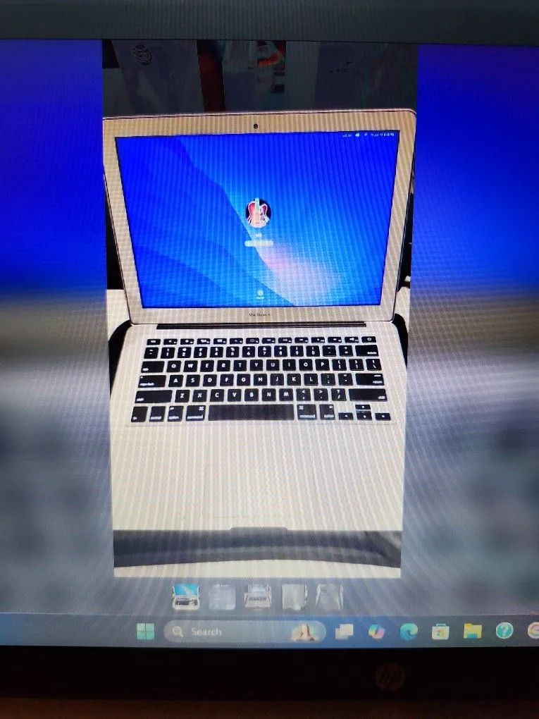 MacBook Air thumbnail