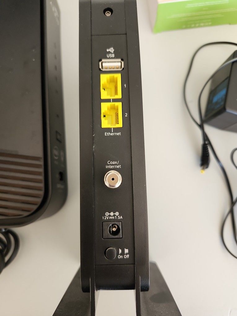 Net gear Router - photo 2